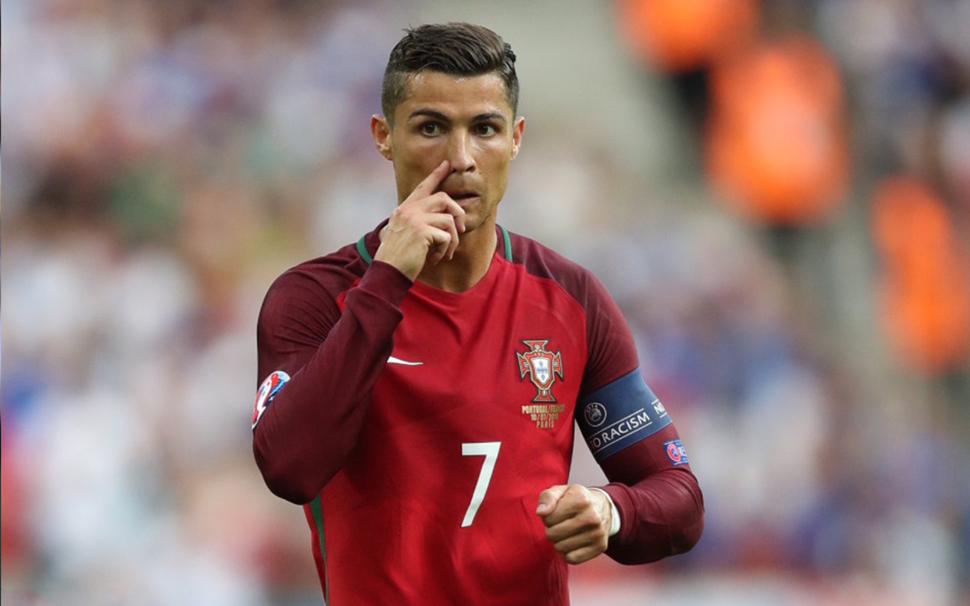 乐鱼官网-_水中的极速竞逐：水上飞人表演_，水上飞人比赛视频